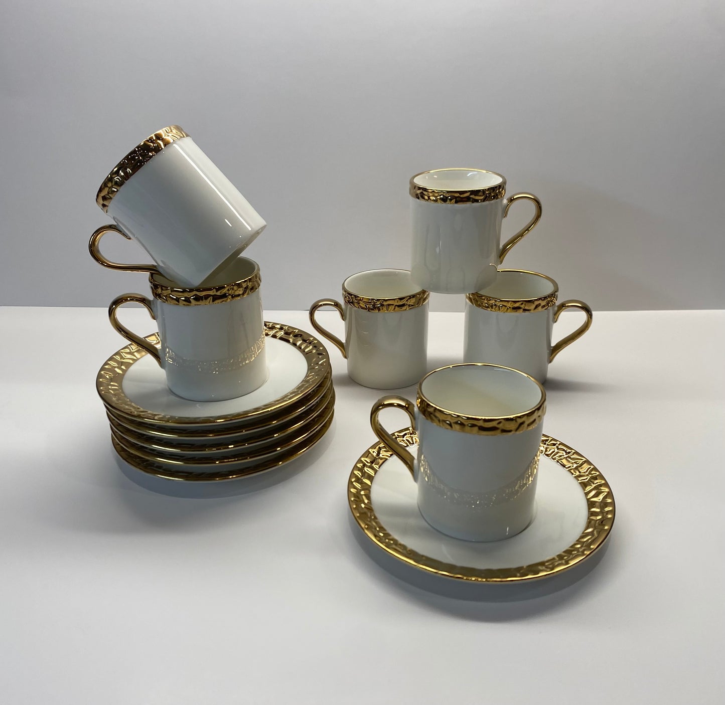 Coffee/Espresso Cups Gold Rim