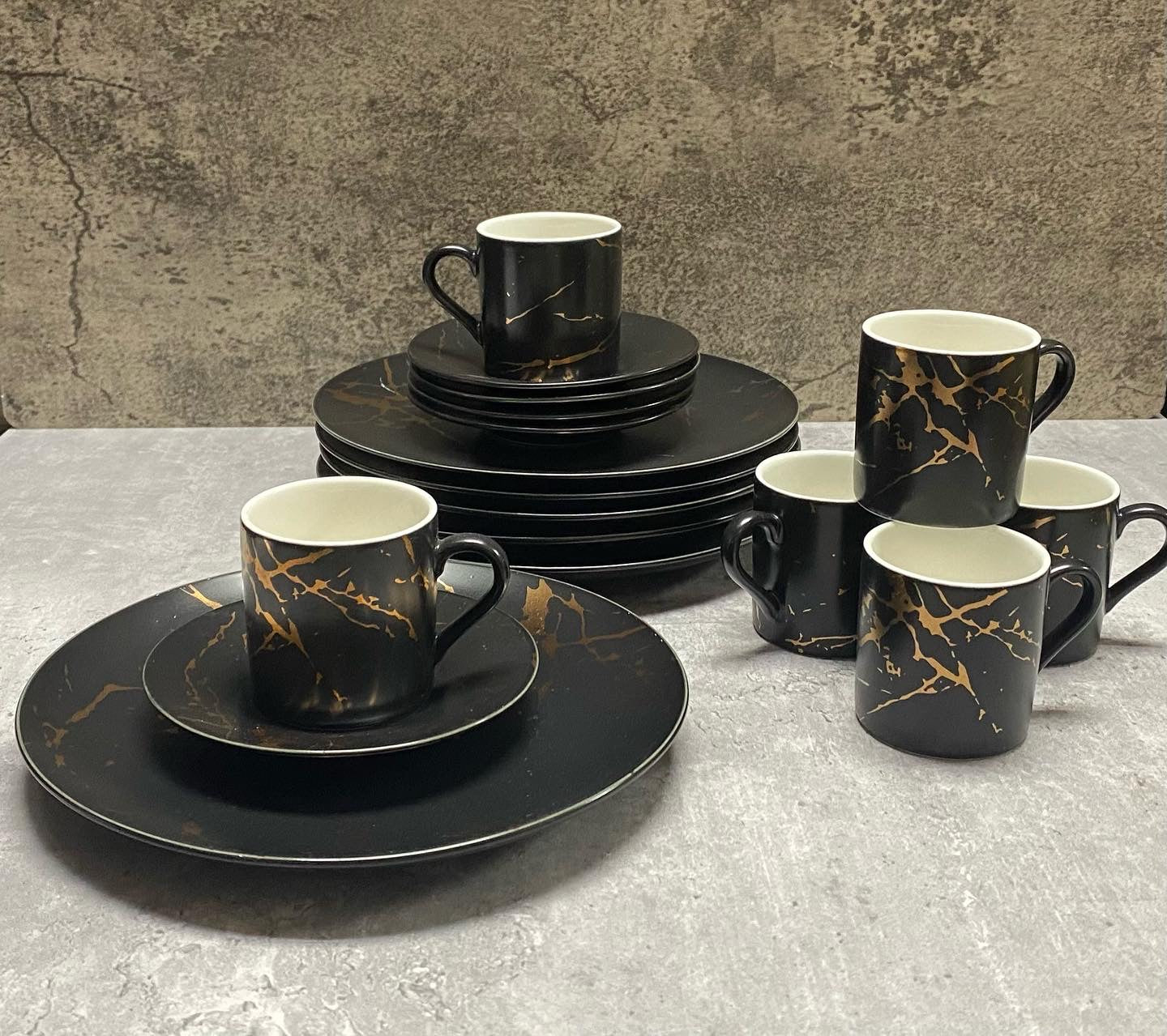 18pc Coffee/Espresso Cups With Plates Blk/Gld